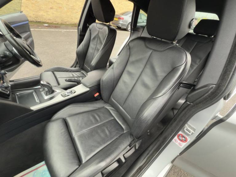 2018 BMW 3 Series 320d xDrive M Sport 5dr Step Auto [Business Media] HATCHBACK DIESEL Automatic