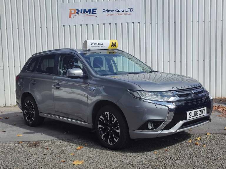 Mitsubishi Outlander 2.0h 12kWh 4h CVT 4WD Euro 6 (s/s) 5dr Petrol/Electric Hybrid Automatic