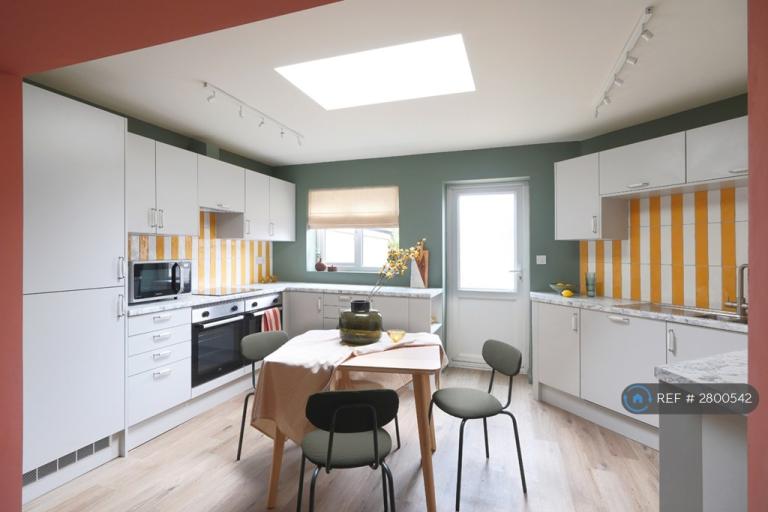 6 bedroom house in Odins Road, Bath, BA2 (6 bed) (#2800542)