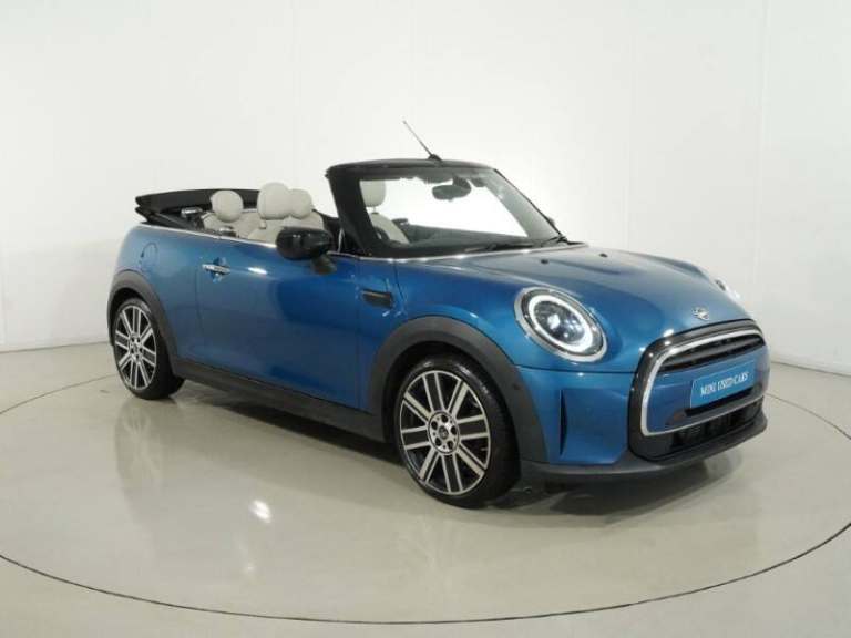 MINI CONVERTIBLE 1.5 Cooper Exclusive 2dr Auto