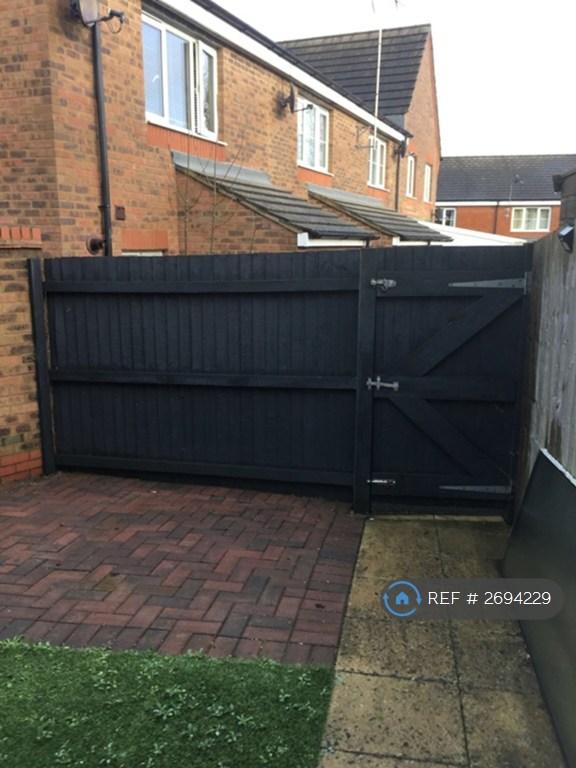 3 bedroom house in Tunbridge Way, Ashford, TN23 (3 bed) (#2694229)