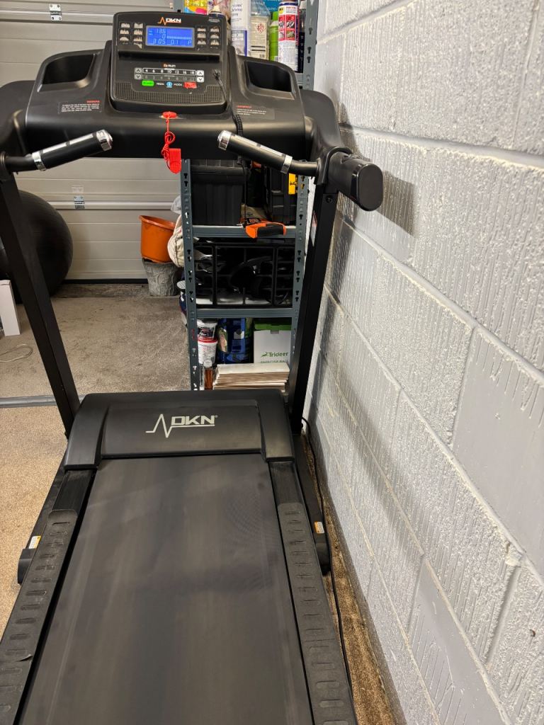 Treadmill for sale 