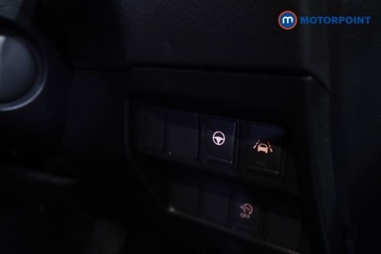 2020 Nissan Qashqai 1.3 DiG-T 160 Tekna 5dr SUV Petrol Manual