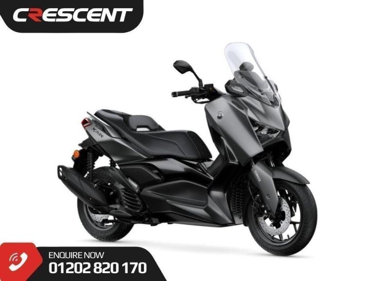 YAMAHA XMAX 125 TECH MAX+ 2026 - CRYSTAL GRAPHITE- HEATED SEATS GRIPS - IN STOCK