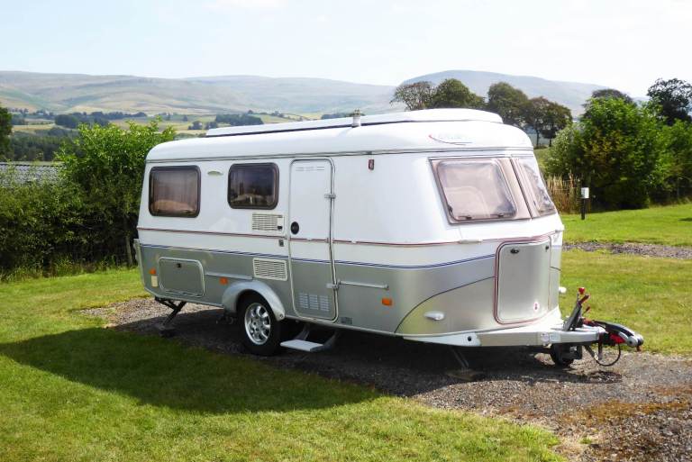 Eriba Troll 550GT 2005 touring caravan