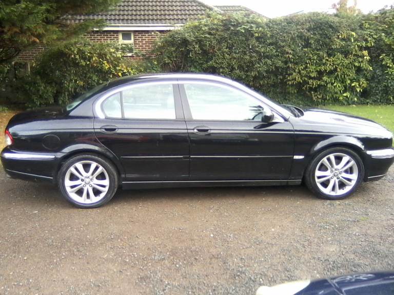 JAGUAR X-TYPE 2.2 DIESEL SOVEREIGN 6-SPEED 4-DR SALOON 57 PLATE 154K MILES, FULL SERVICE HISTORY