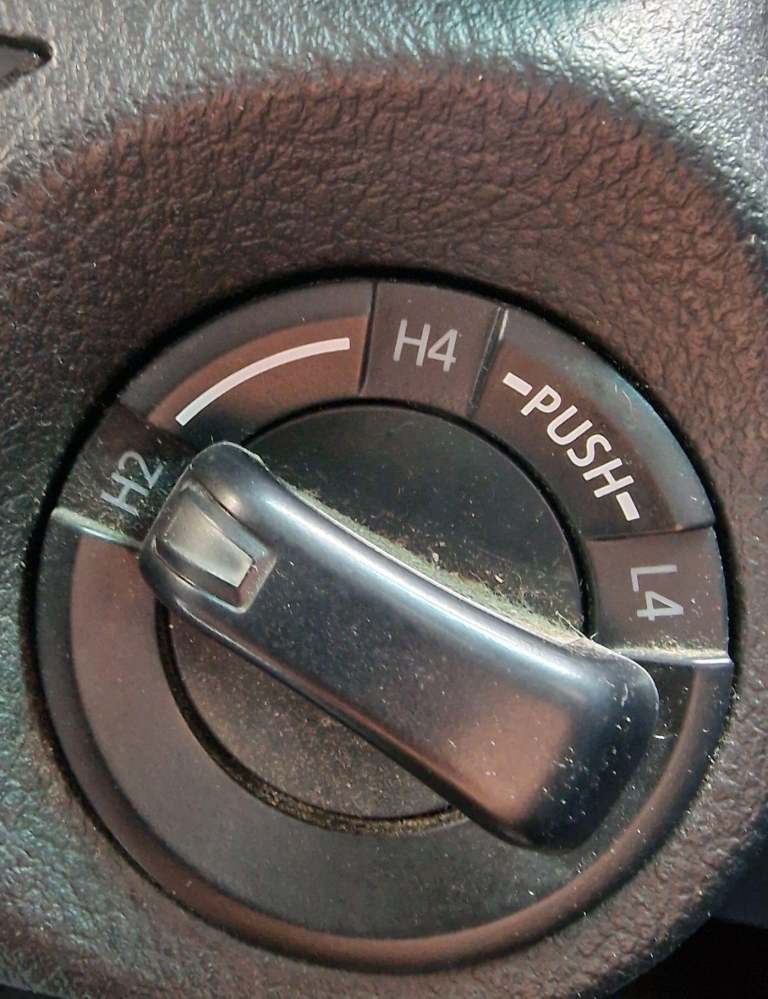 2017 Toyota Hilux Invincible D/Cab Pick Up 2.4 D-4D PICK UP DIESEL Manual