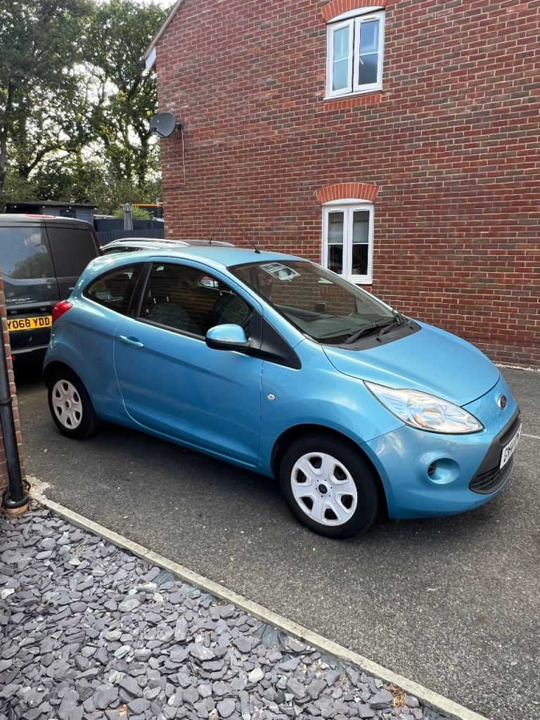 Ford, KA, Hatchback, 2014, Manual, 1242 (cc), 3 doors