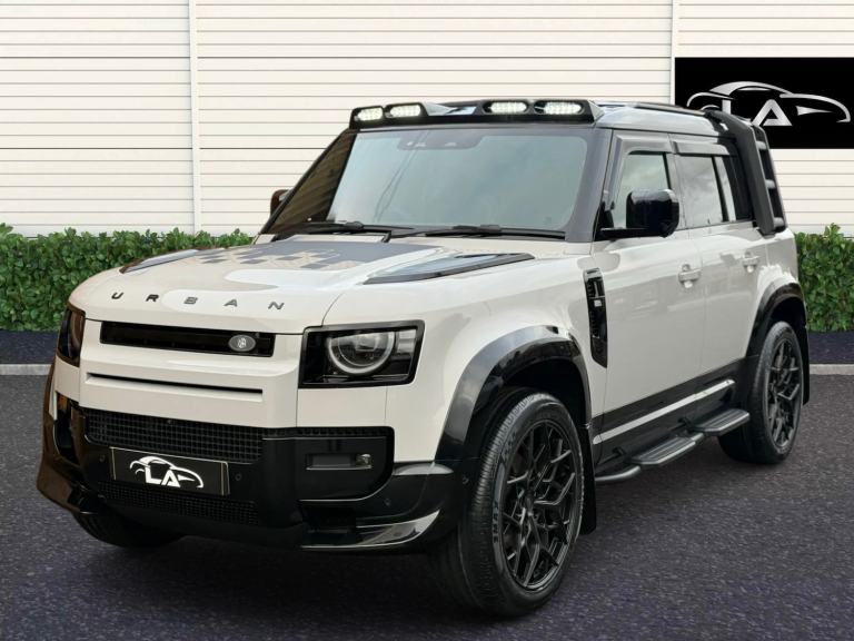 2026 MY 75 LAND ROVER DEFENDER 110 3.0 D250 *URBAN* *PANORAMIC ROOF*