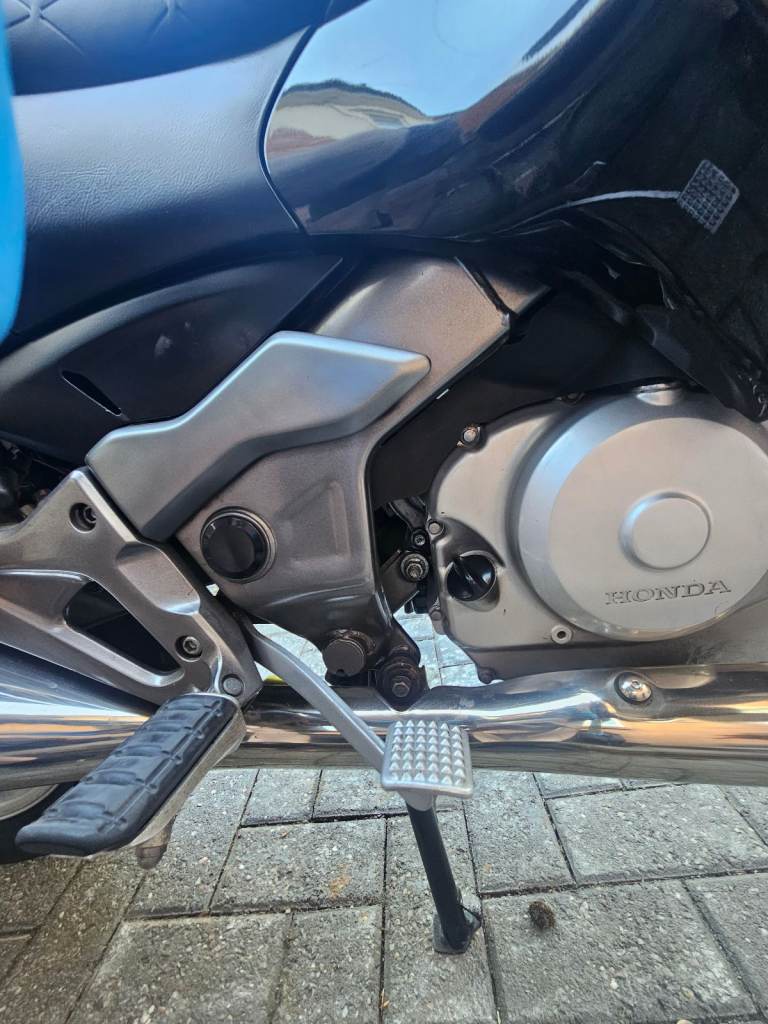 Honda Deauville NT700V 2011 low mileage