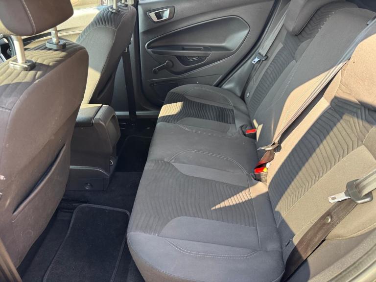 2012 Ford Fiesta 1.6 Titanium 5dr Powershift HATCHBACK Petrol Automatic