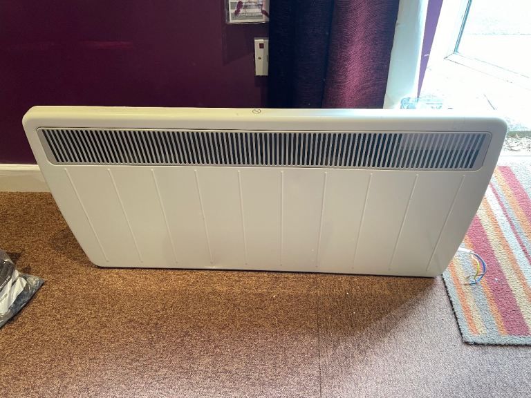 Dimplex PLX3000 TX — a 3 kW wall-mounted electric panel heater