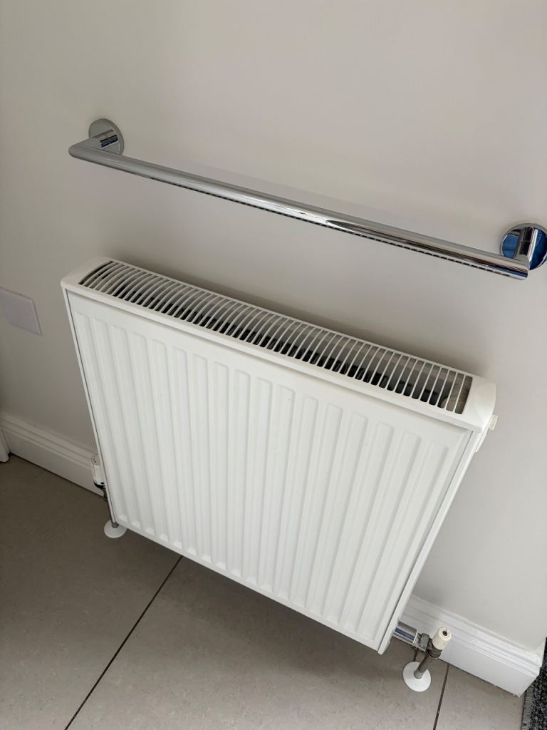 Stelrad Softline Compact K2 Double Panel Radiator 600mm x 600mm 80602206. RRP £96
