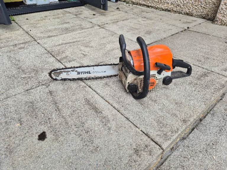 Sthil chainsaw 