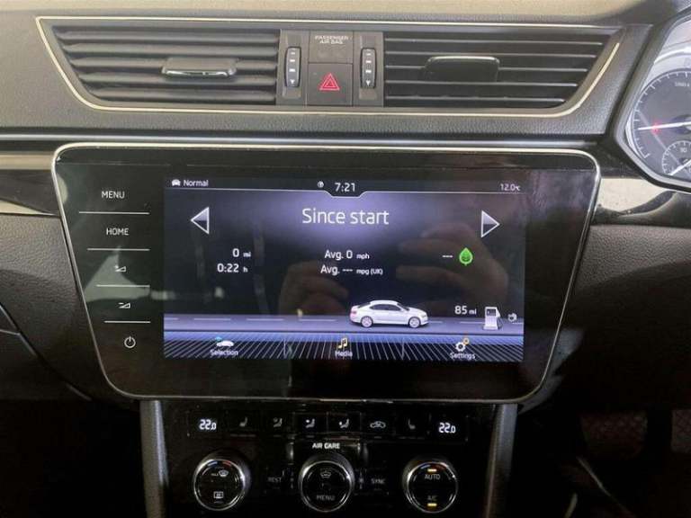 2017 Skoda Superb 2.0 TDI Laurin &amp; Klement DSG Euro 6 (s/s) 5dr Automatic Hatchback Diesel Au...