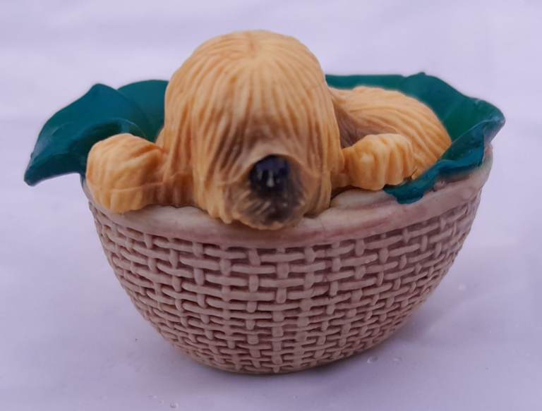 M.E.G. 1994 VINTAGE PUPPY IN MY POCKET ORIGINAL MINIATURE FRENCH BRIARD 'HENRI'