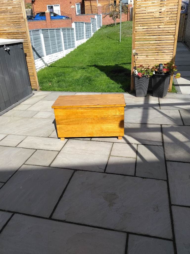Wooden Storage Chest – Good Condition
