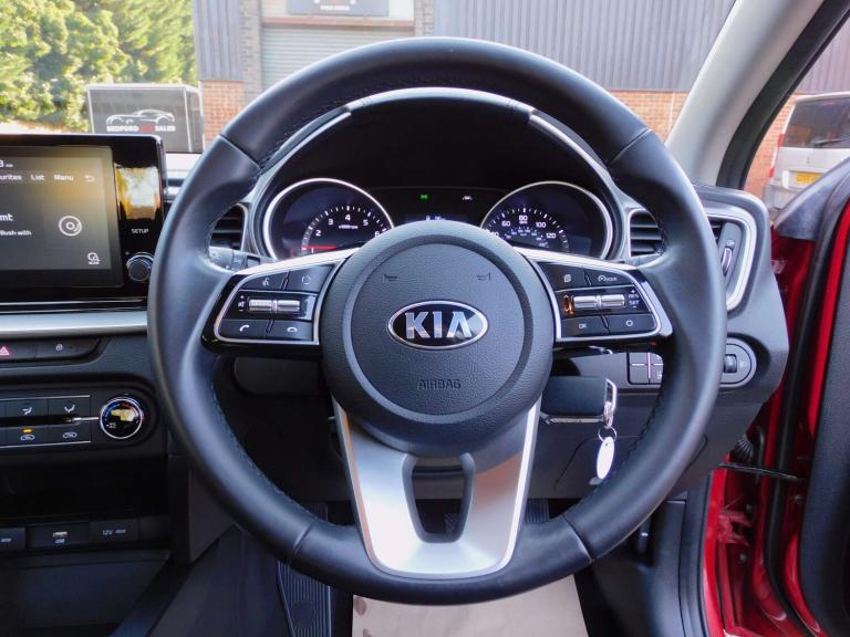 2020 Kia XCeed 1.0T GDi ISG 2 5dr HATCHBACK PETROL Manual