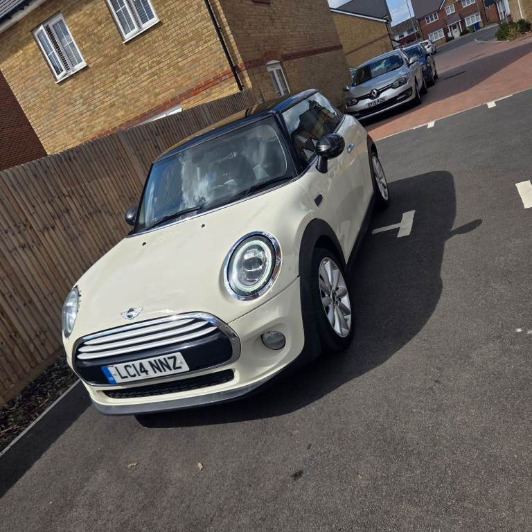 Mini, HATCHBACK, Hatchback, 2014, Semi-Auto, 1496 (cc), 3 doors