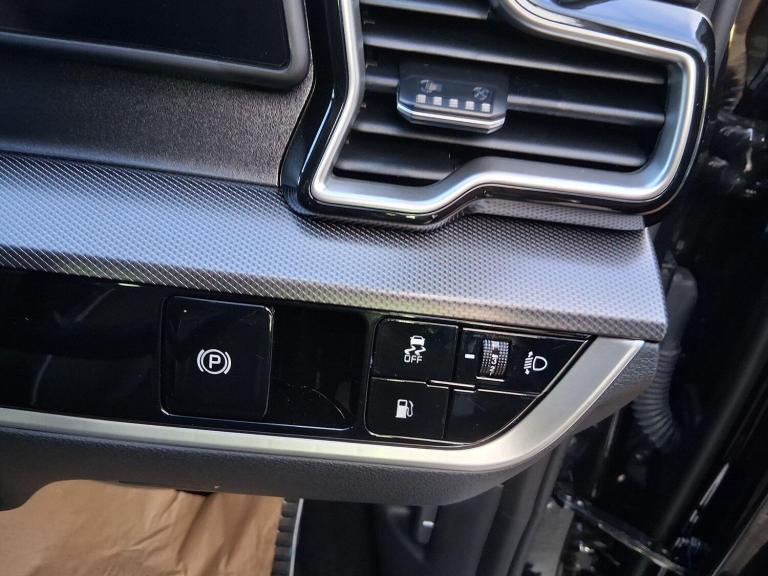 2025 Kia Sportage 1.6T GDi 241 PHEV GT-Line 5dr Auto AWD ESTATE PETROL/ELECTRIC Automatic