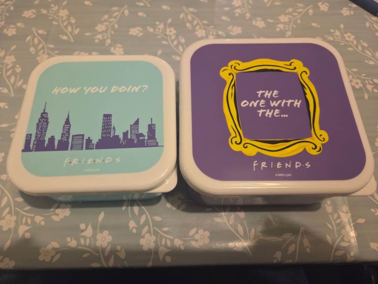 2 x Friends (TV Series) lunchboxes for sale