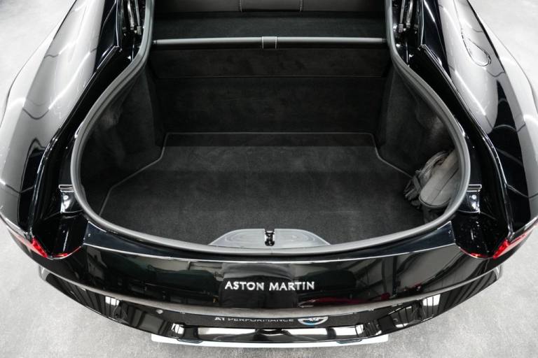 2018 Aston Martin Vantage 4.0 V8 Coupe 2dr Petrol Auto Euro 6 (510 ps) Coupe Petrol Automatic