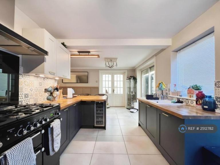 3 bedroom house in Westleigh Lane, Leigh, WN7 (3 bed) (#2512782)