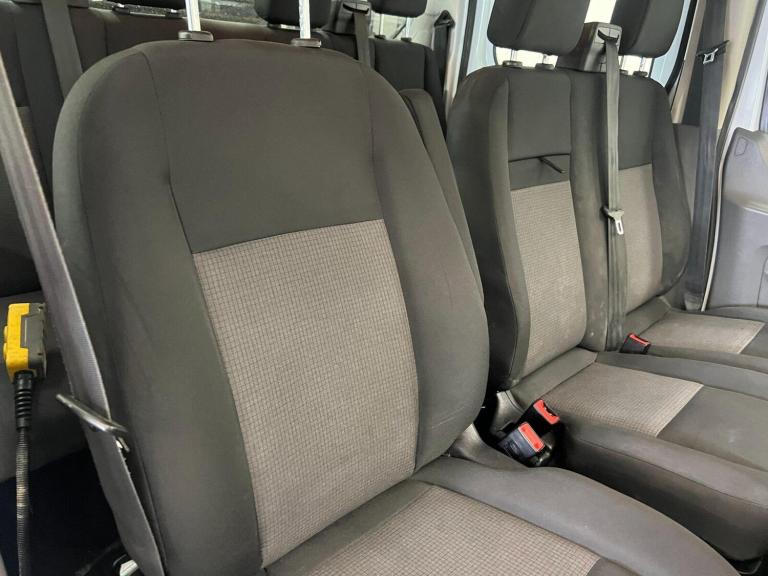 2022 Ford Transit 2.0 EcoBlue 130ps Double Cab Chassis CHASSIS CAB DIESEL Manual