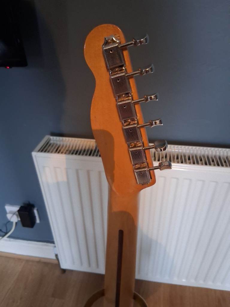 Fender telecaster thin line