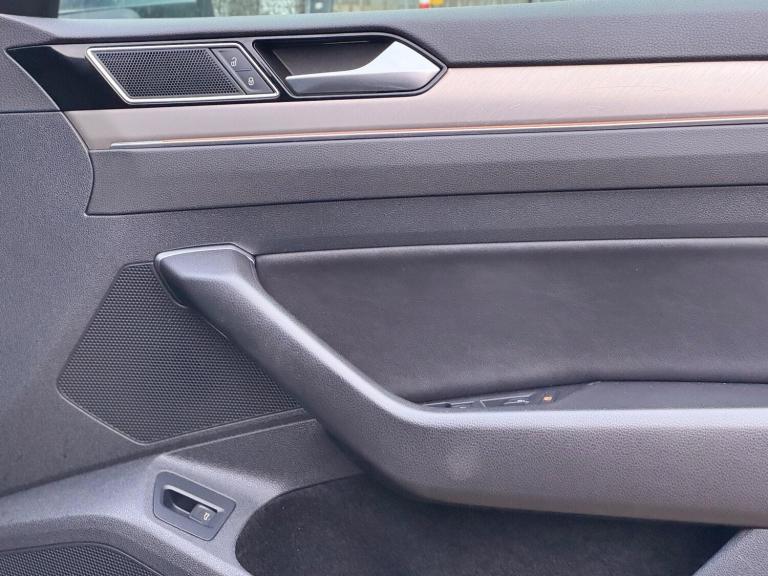 2019 Volkswagen Arteon 1.5 TSI EVO Elegance Fastback DSG Euro 6 (s/s) 5dr HATCHBACK Petrol Automatic