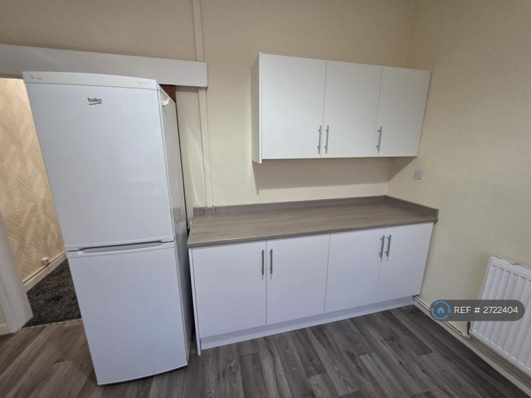 2 bedroom house in Liverpool Road, Platt Bridge, Wigan, WN2 (2 bed) (#2722404)