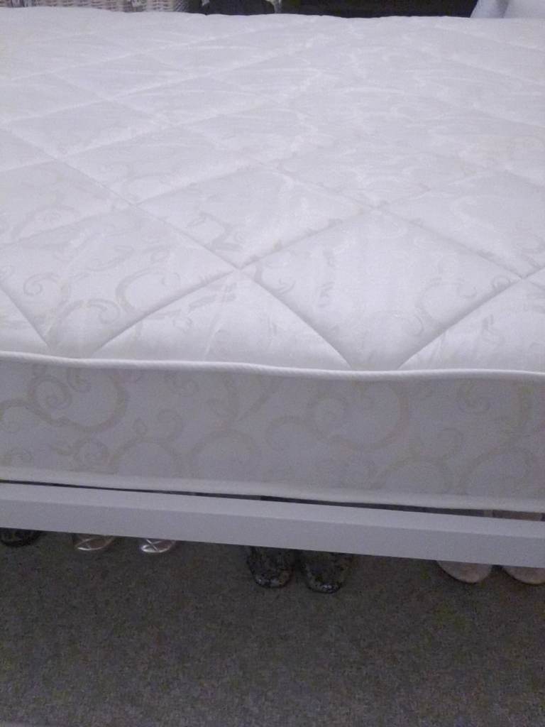 King-size mattress