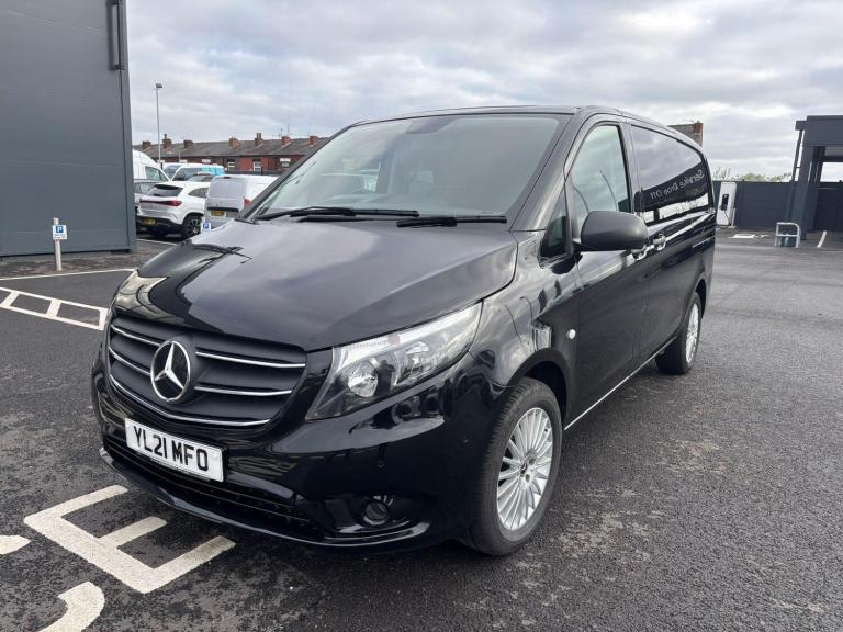 2021 Mercedes-Benz Vito 119CDI Premium Crew Van 9G-Tronic PANEL VAN DIESEL Automatic