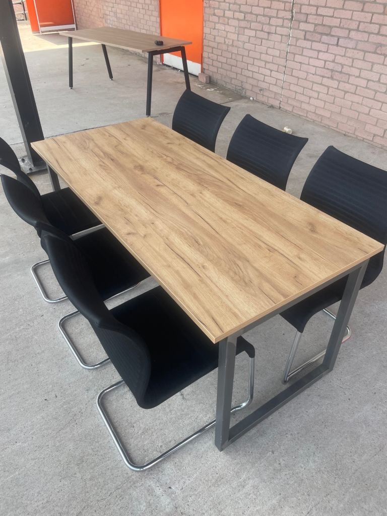 ✅ £200 Workstories Meeting Table / Dining Table 