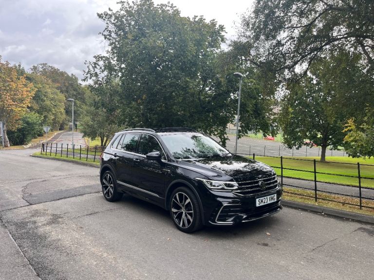 2023 Volkswagen Tiguan R-Line Pan/r Cameras Full Service History heated steering