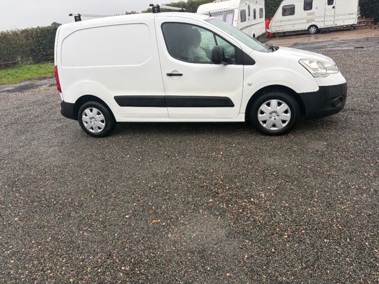 Citroen, BERLINGO, Panel Van, 2011, Manual, 1560 (cc)