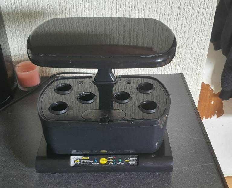 Aerogarden Harvest Hydroponic Garden - Spares or Repairs