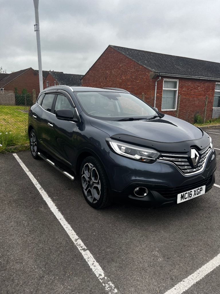 Renault, KADJAR, Hatchback, 2016, Semi Auto, 1461 (cc), 5 doors