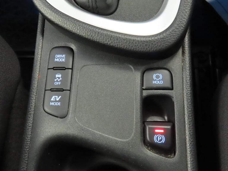 2022 Toyota Yaris Cross 1.5 Hybrid Design 5dr CVT Estate Hybrid Automatic