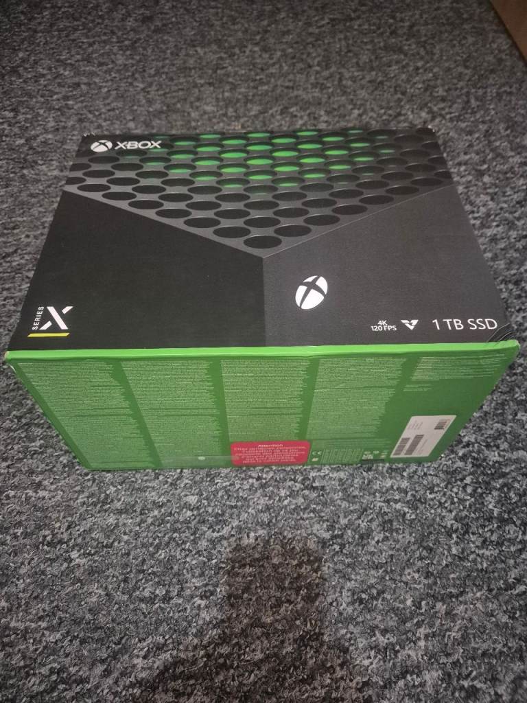 Xbox Series X 1TB Console with Controller & 5 Games – As Good As New