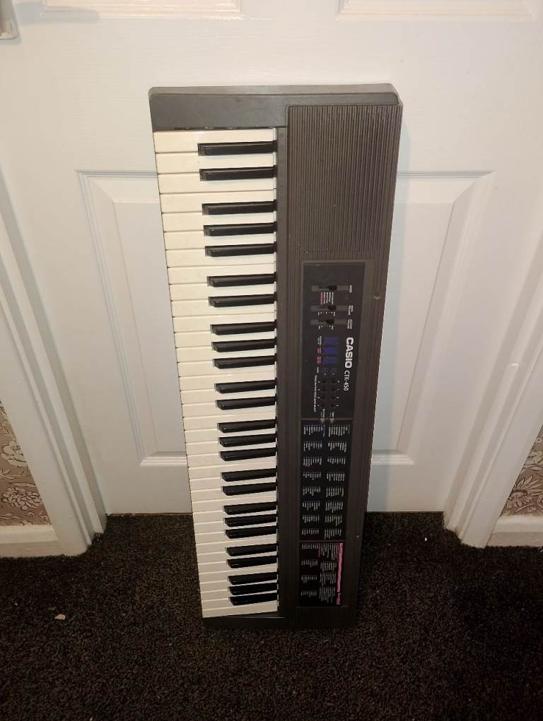 Casio keyboard working £25