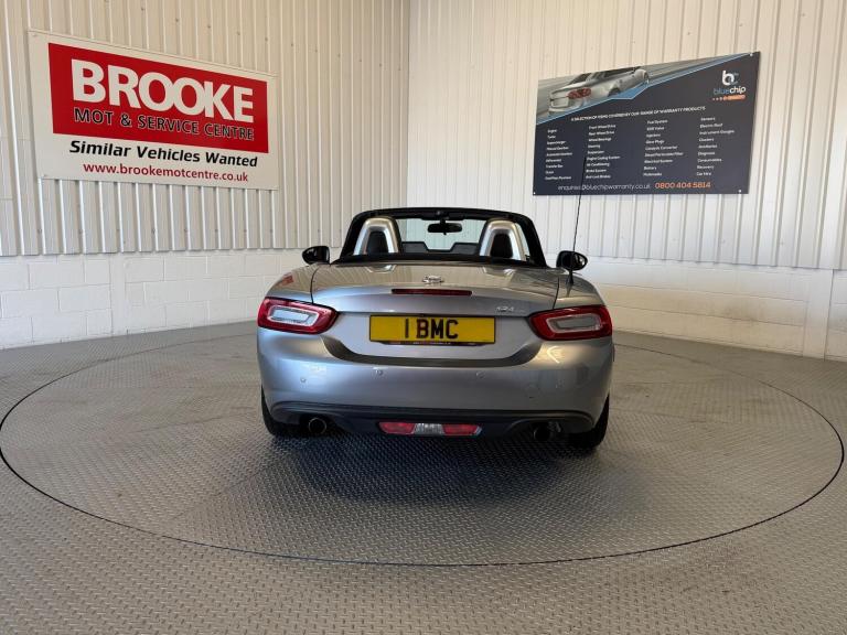 2018 Fiat 124 Spider 1.4 MultiAir Lusso Euro 6 2dr CONVERTIBLE Petrol Manual