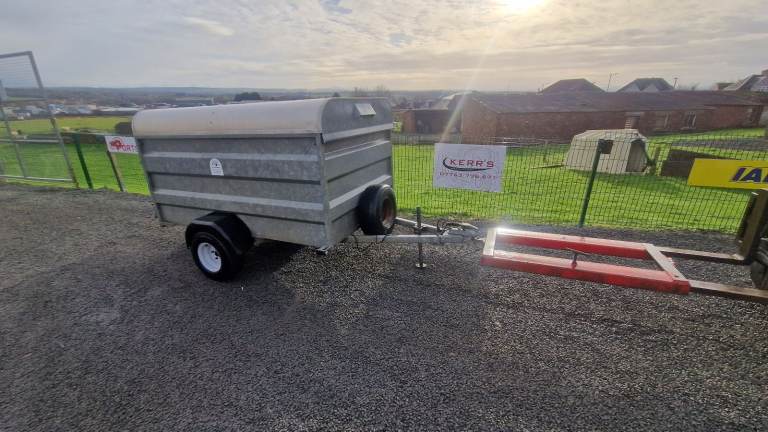 Swaledale 7 x 4 livestock trailer chequered floor farm tractor 