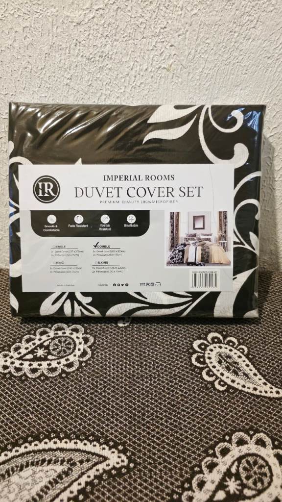 Imperial Rooms Double Duvet Cover Set – Black & White Floral