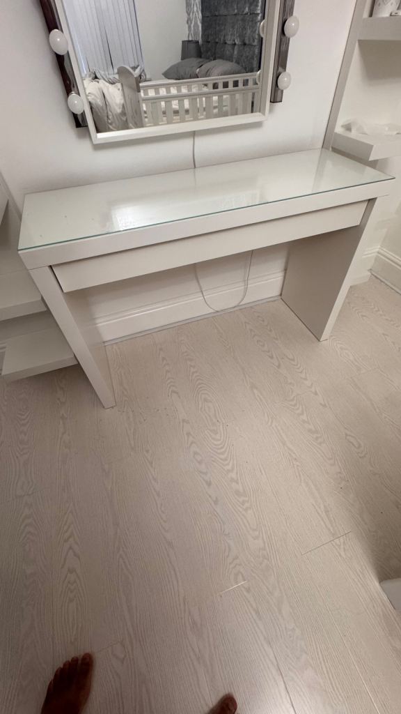 Malm dressing table Ikea 