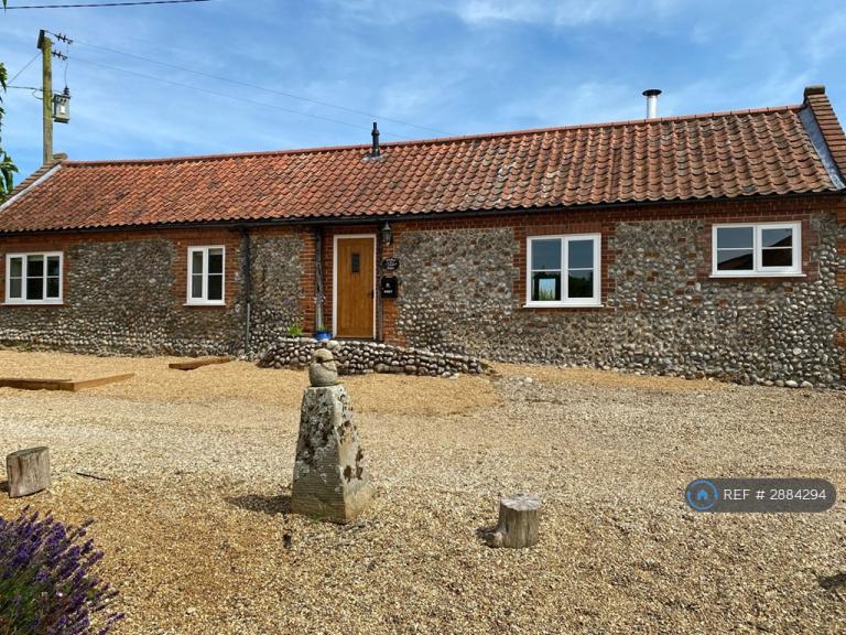 2 bedroom house in The Street, North Norfolk, NR11 (2 bed) (#2884294)