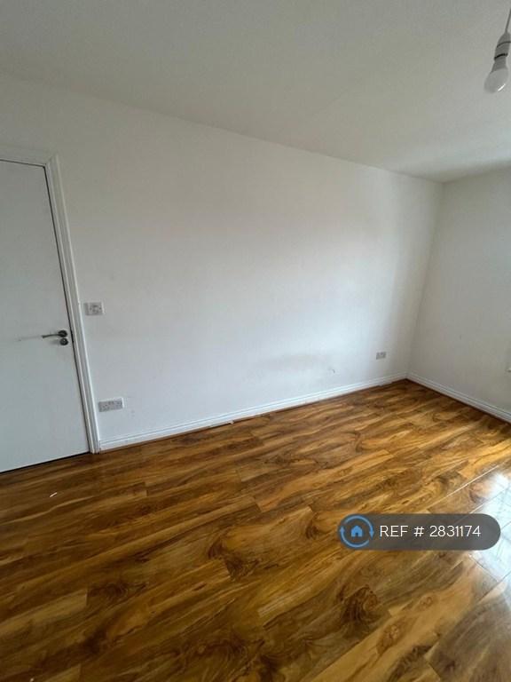 1 bedroom in Wolverton, Wolverton, MK12 (#2831174)