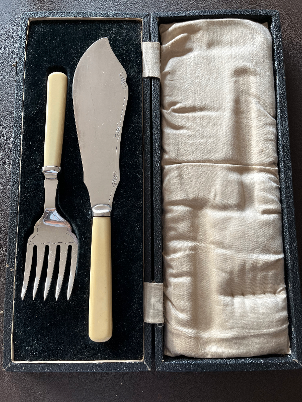 Antique silver-plated fish serving set 