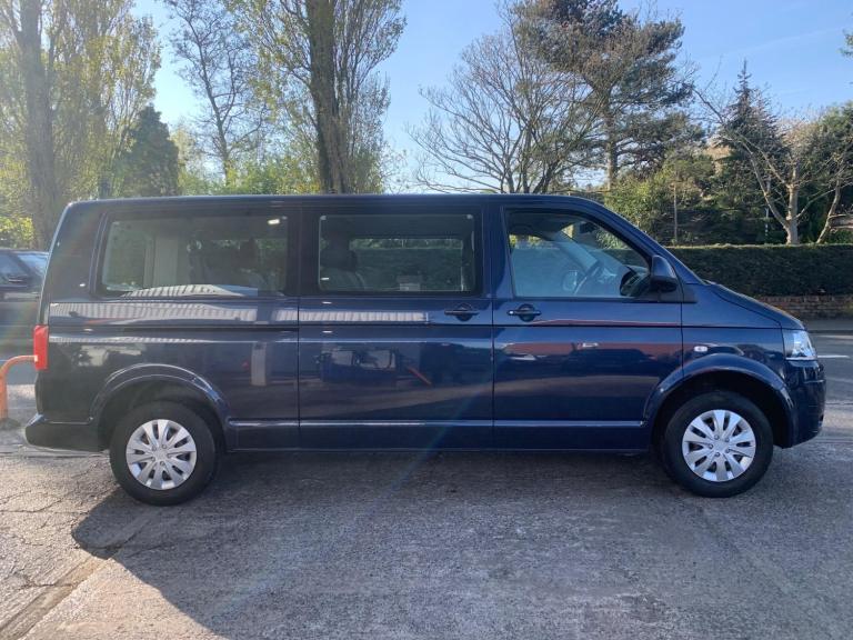 2015 Volkswagen Transporter Shuttle 2.0 TD T30 SE DSG L3 H1 4dr MPV Diesel Automatic