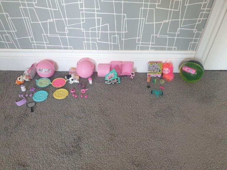 LOL dolls collection Pets, babies, accessories hairspray & large ball